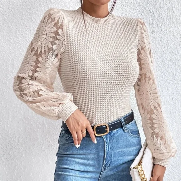 057 Boho Floral Sheer Lace Sleeve Top - Picture 2 of 8